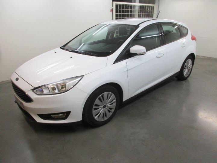 Photo 2 VIN: WF05XXGCC5HG37963 - FORD FOCUS HATCHBACK 