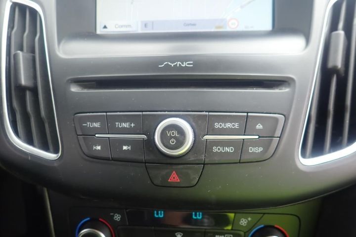 Photo 8 VIN: WF05XXGCC5HK11329 - FORD FOCUS 5P 