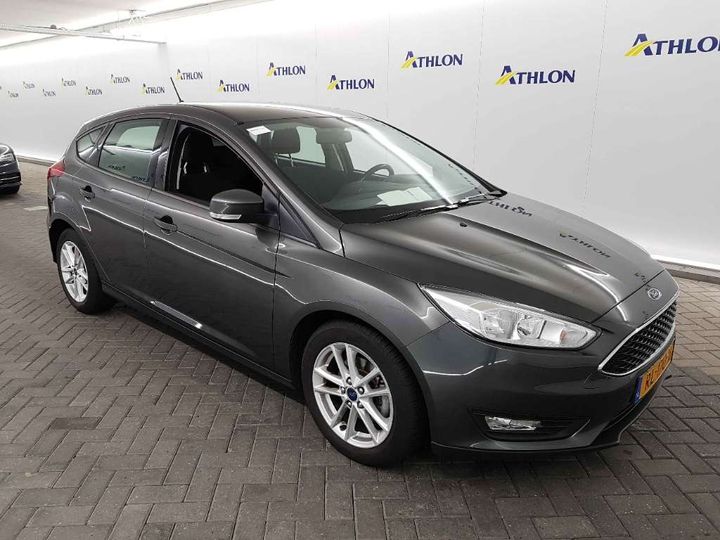 Photo 2 VIN: WF05XXGCC5HK84063 - FORD FOCUS HATCHBACK 