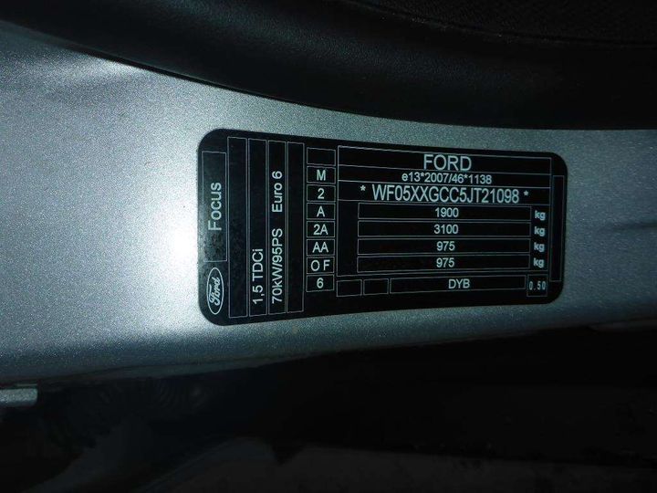 Photo 10 VIN: WF05XXGCC5JT21098 - FORD FOCUS 