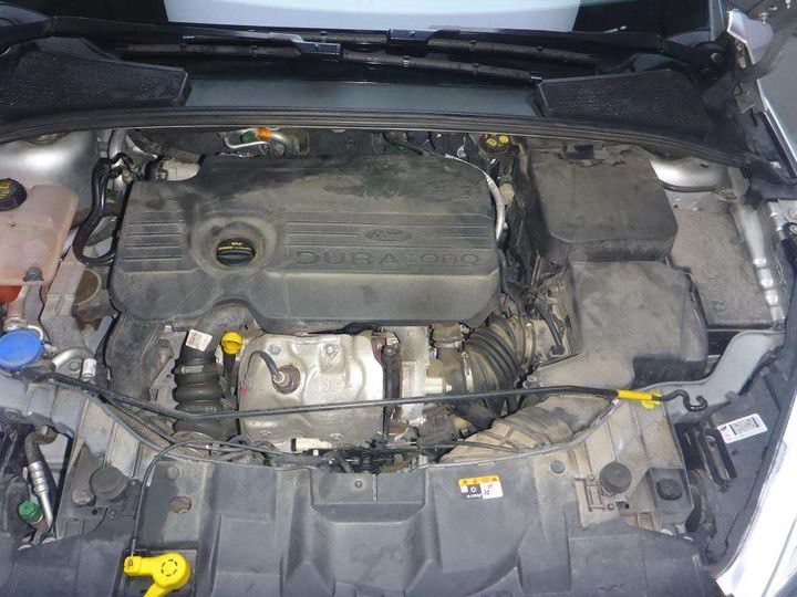 Photo 11 VIN: WF05XXGCC5JT21098 - FORD FOCUS 