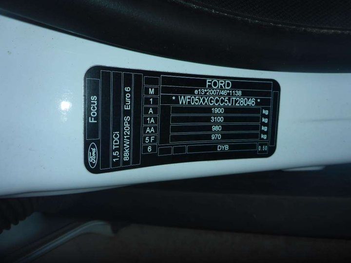 Photo 10 VIN: WF05XXGCC5JT28046 - FORD FOCUS 