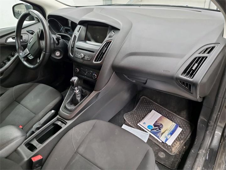 Photo 3 VIN: WF05XXGCC5JT38697 - FORD FOCUS 