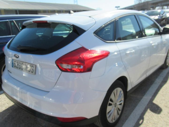 Photo 10 VIN: WF05XXGCC5JY54676 - FORD FOCUS 