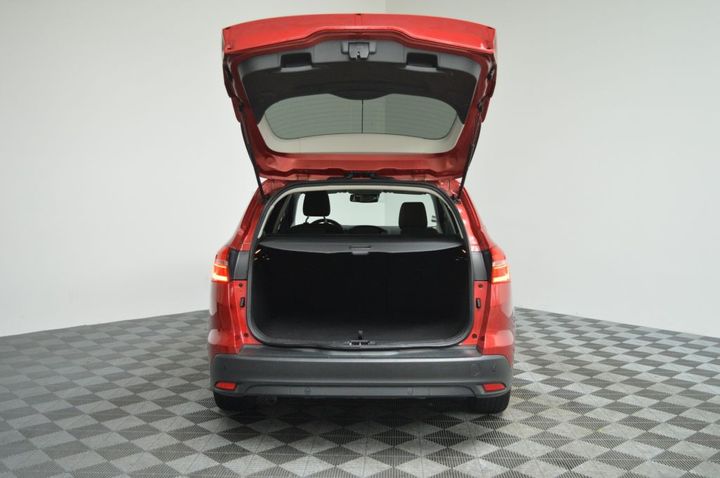 Photo 33 VIN: WF06XXGCC6GK24239 - FORD FOCUS SW 