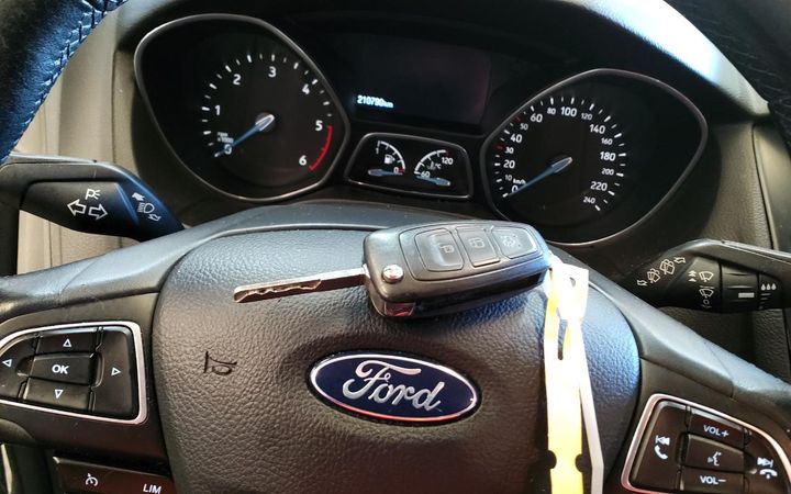 Photo 26 VIN: WF06XXGCC6HC52264 - FORD FOCUS 