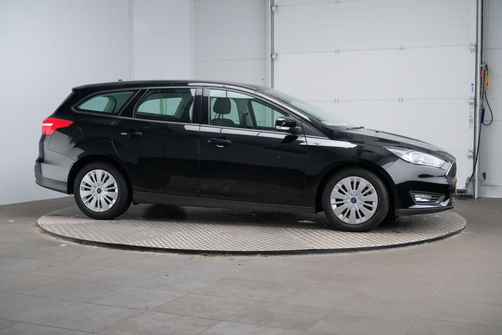 Photo 5 VIN: WF06XXGCC6HC68838 - FORD FOCUS 