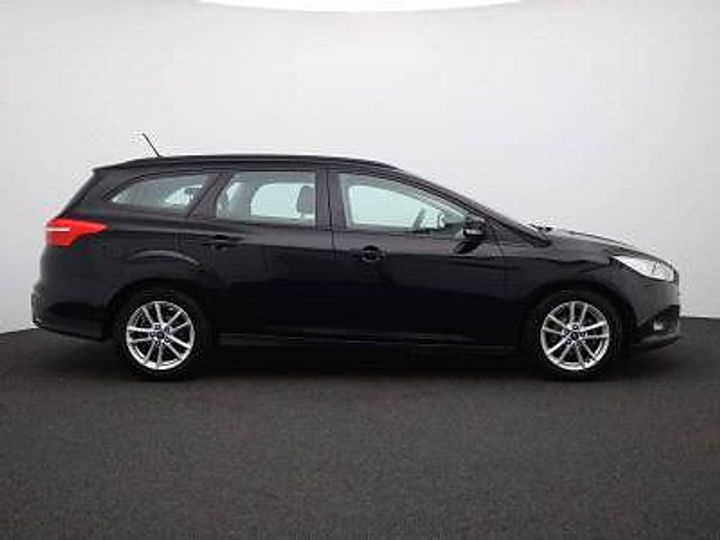 Photo 6 VIN: WF06XXGCC6HD51847 - FORD FOCUS WAGON 