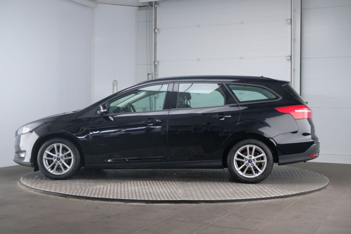 Photo 2 VIN: WF06XXGCC6HD61311 - FORD FOCUS 