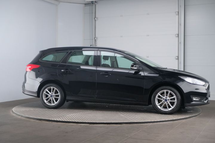 Photo 5 VIN: WF06XXGCC6HD61311 - FORD FOCUS 