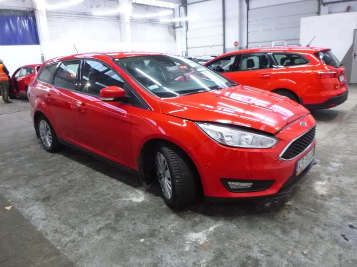 Photo 2 VIN: WF06XXGCC6HG38101 - FORD FOCUS 