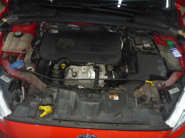 Photo 11 VIN: WF06XXGCC6HG38385 - FORD FOCUS 