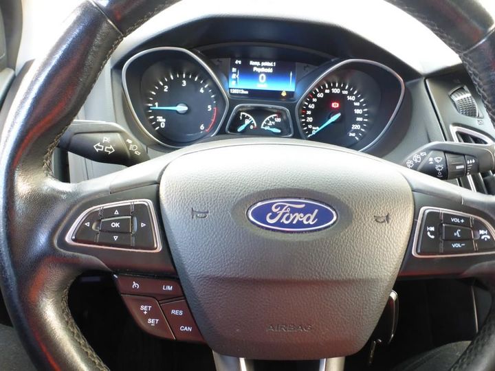 Photo 25 VIN: WF06XXGCC6HJ16909 - FORD FOCUS 