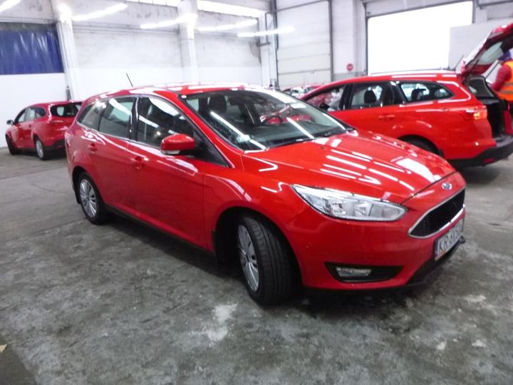 Photo 2 VIN: WF06XXGCC6HR63510 - FORD FOCUS 