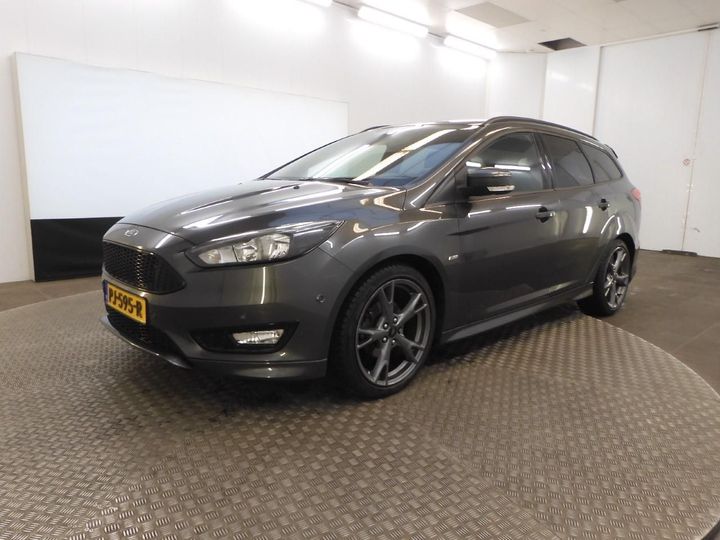 Photo 1 VIN: WF06XXGCC6HR76213 - FORD FOCUS 