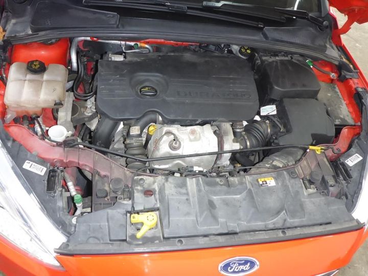 Photo 15 VIN: WF06XXGCC6JS02797 - FORD FOCUS 