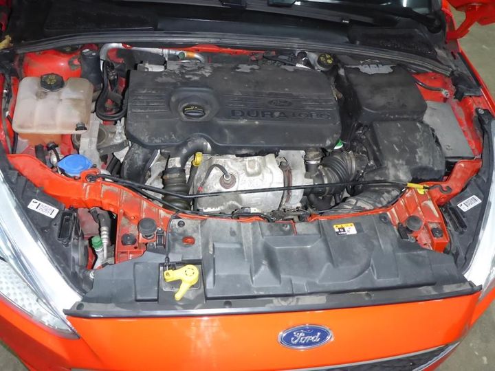 Photo 15 VIN: WF06XXGCC6JS06557 - FORD FOCUS 