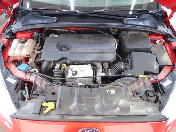 Photo 15 VIN: WF06XXGCC6JS06728 - FORD FOCUS 