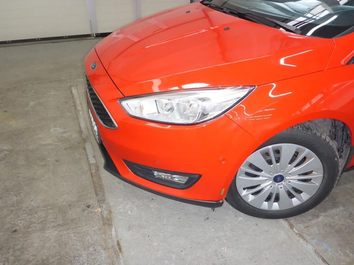 Photo 29 VIN: WF06XXGCC6JS06886 - FORD FOCUS 