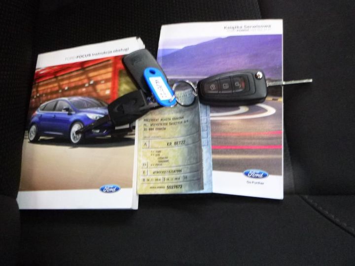 Photo 15 VIN: WF06XXGCC6JS07806 - FORD FOCUS 