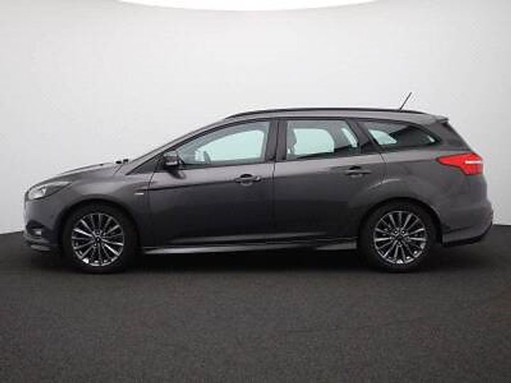 Photo 2 VIN: WF06XXGCC6JY57265 - FORD FOCUS WAGON 