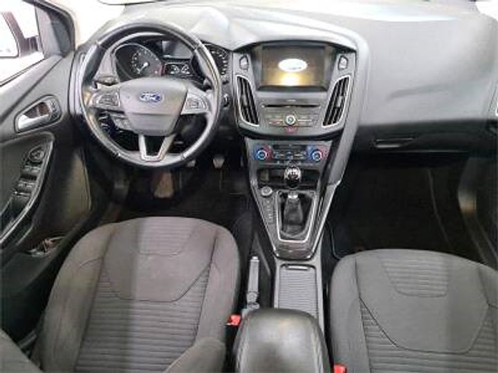 Photo 8 VIN: WF06XXGCC6JY58771 - FORD FOCUS WAGON 