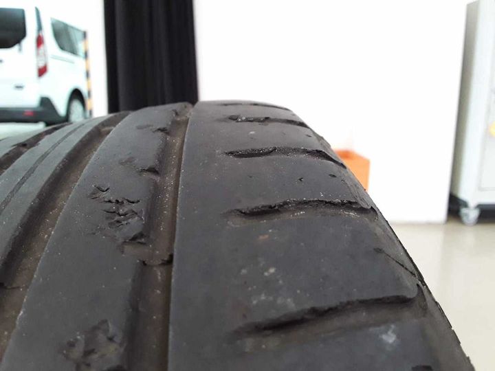 Photo 31 VIN: WF06XXWPG6JJ10365 - FORD TRANSIT CONNECT 220 