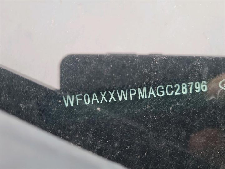 Photo 4 VIN: WF0AXXWPMAGC28796 - FORD KUGA 