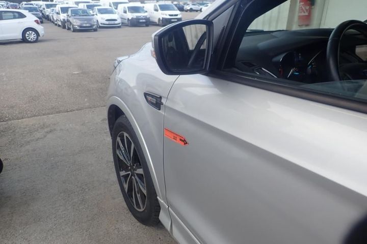 Photo 23 VIN: WF0AXXWPMAHR08471 - FORD KUGA 