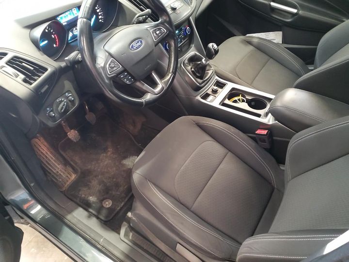 Photo 25 VIN: WF0AXXWPMAJJ22499 - FORD KUGA 