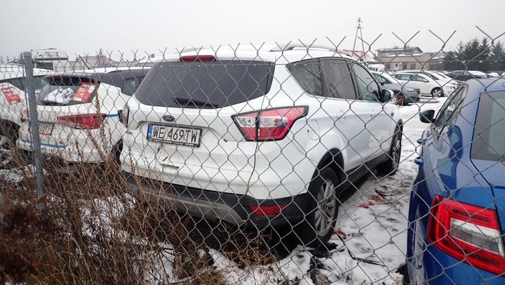 Photo 3 VIN: WF0AXXWPMAJJ26766 - FORD KUGA 