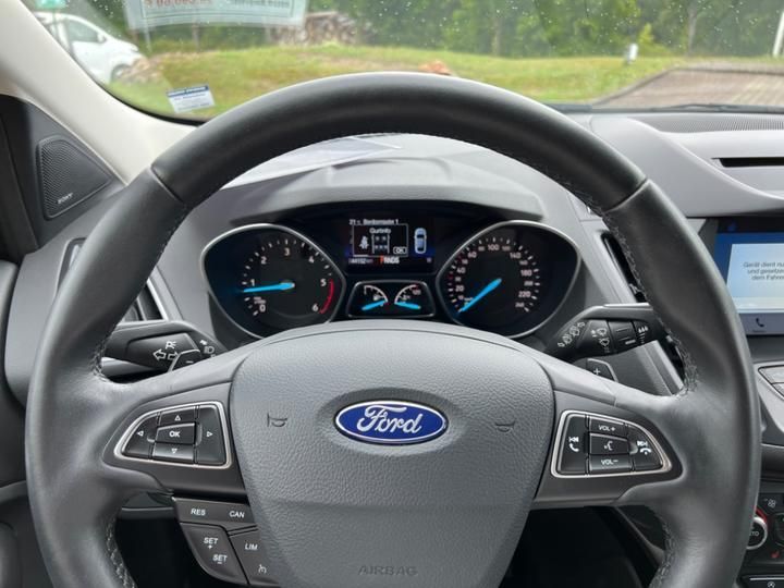 Photo 25 VIN: WF0AXXWPMAJY16334 - FORD KUGA SUV 