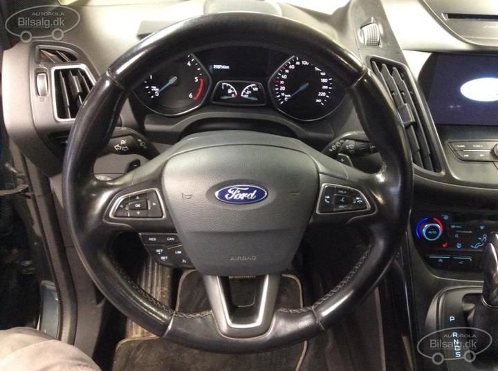 Photo 5 VIN: WF0AXXWPMAJY79491 - FORD KUGA SUV 