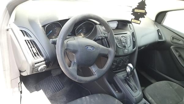 Photo 9 VIN: WF0BB2KF1CLK40142 - FORD FOCUS 