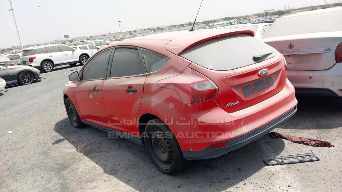 Photo 6 VIN: WF0BB2KF8ELE39307 - FORD FOCUS 