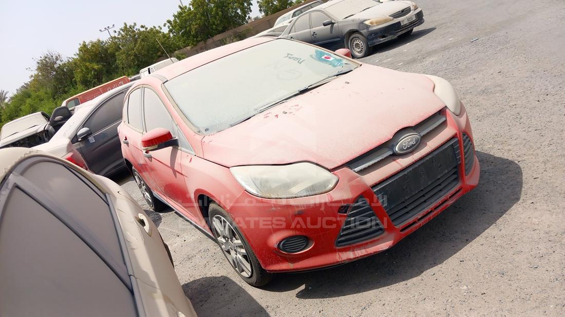 Photo 9 VIN: WF0BB2KF8ELE39307 - FORD FOCUS 