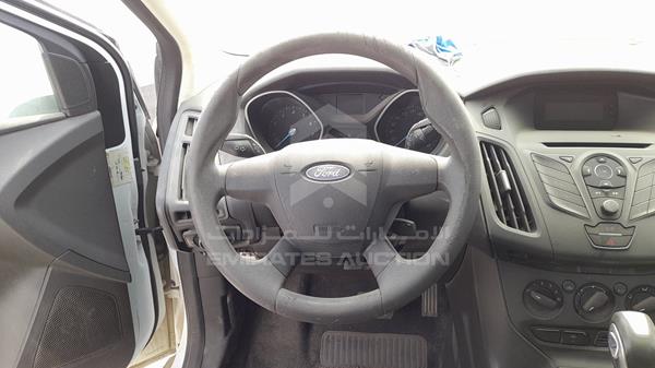 Photo 12 VIN: WF0BB2LF3ELD20224 - FORD FOCUS 