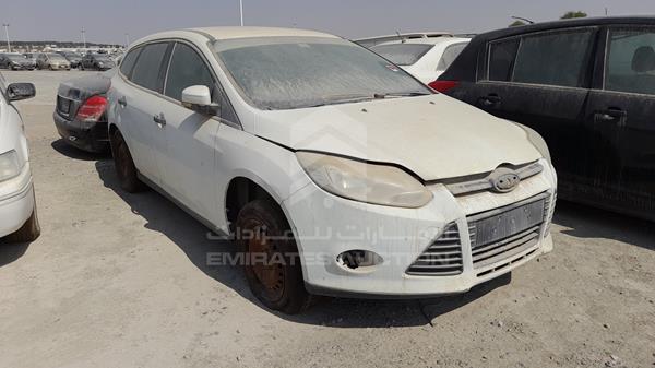 Photo 8 VIN: WF0BB2LF3ELD20224 - FORD FOCUS 