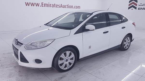 Photo 3 VIN: WF0BB2MF6ELJ80827 - FORD FOCUS 