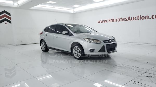 Photo 6 VIN: WF0BB3KF3ELC65572 - FORD FOCUS 