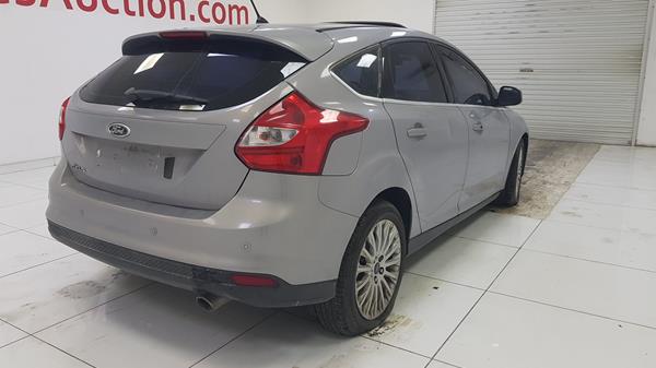 Photo 9 VIN: WF0BB4KG7CLP21890 - FORD FOCUS 