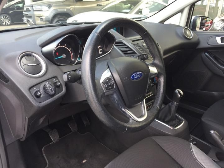 Photo 8 VIN: WF0CXXGAKCFC03016 - FORD FIESTA HATCHBACK 