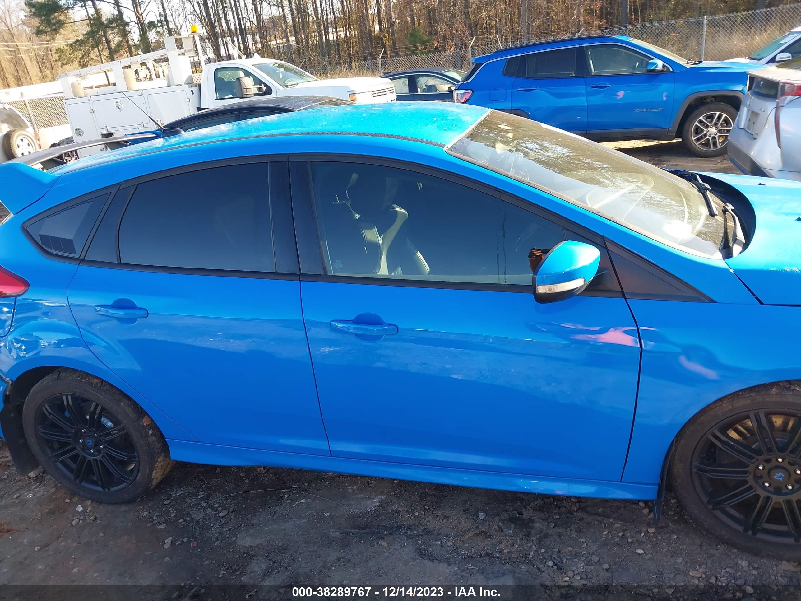 Photo 12 VIN: WF0DP3TH1H4120343 - FORD FOCUS RS 