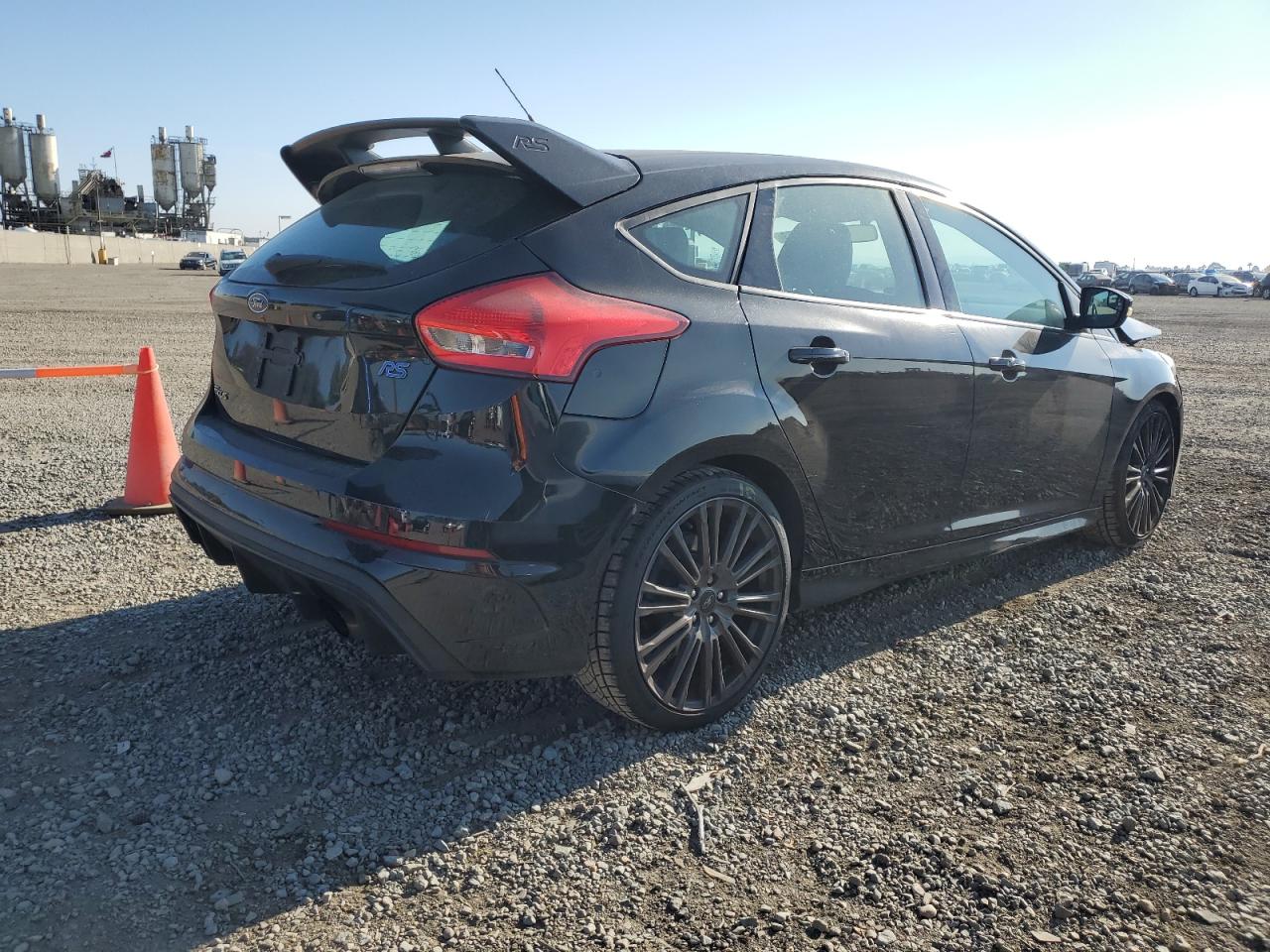 Photo 2 VIN: WF0DP3TH5H4119065 - FORD FOCUS 