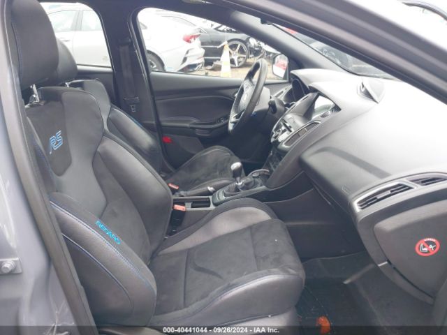 Photo 4 VIN: WF0DP3TH6H4120578 - FORD FOCUS 