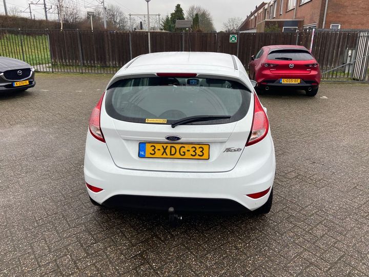 Photo 2 VIN: WF0DXXGAKDEJ61230 - FORD FIESTA 