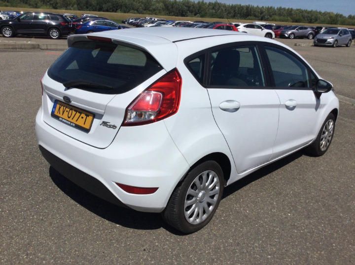 Photo 4 VIN: WF0DXXGAKDGS36583 - FORD FIESTA HATCHBACK 