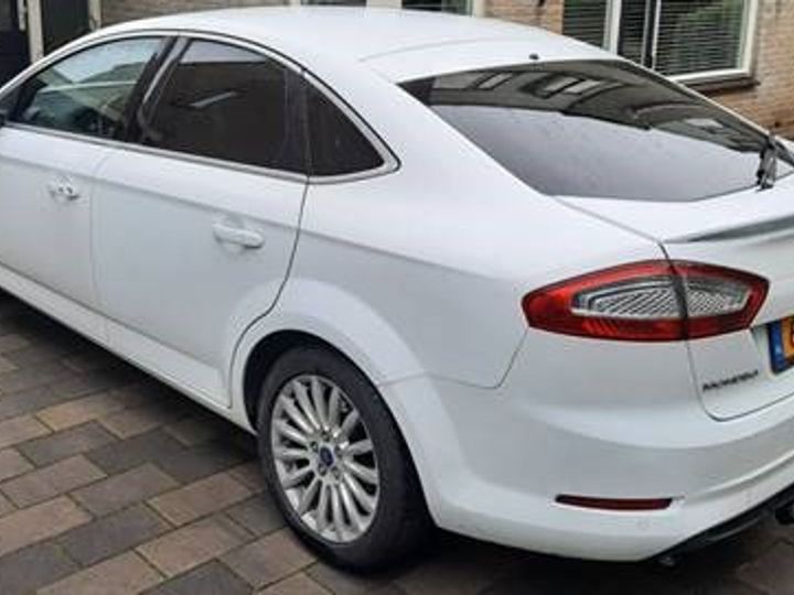 Photo 2 VIN: WF0EXXGBBEDP25571 - FORD MONDEO 