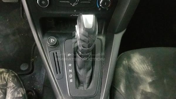 Photo 16 VIN: WF0FCDKB9HLS40601 - FORD FOCUS 