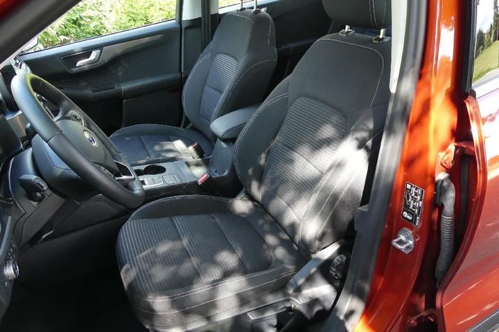 Photo 11 VIN: WF0FXXWPMHLK66359 - FORD KUGA 